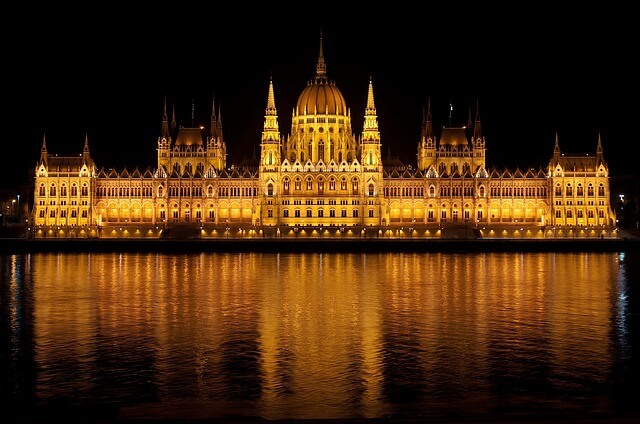 Budapest, Hungary, Parliament - Free image - 77610